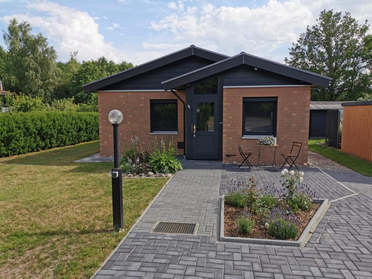 The Ivy Villa Wittingen Bagian luar foto